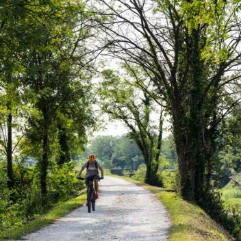Sentiero lungo il torrente Cervano